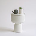 Table d'appoint en céramique, coloris blanc
